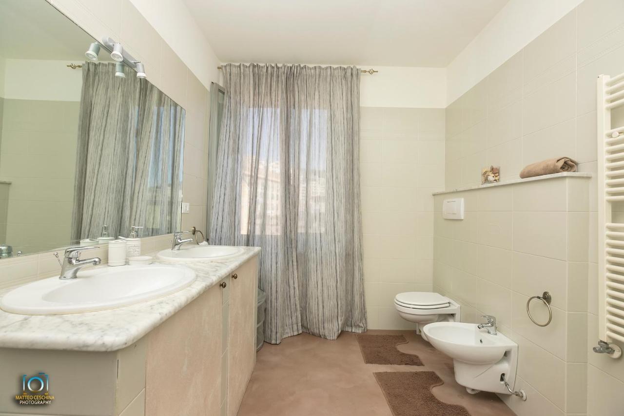 Homes In Genoa - Young Apartment Εξωτερικό φωτογραφία